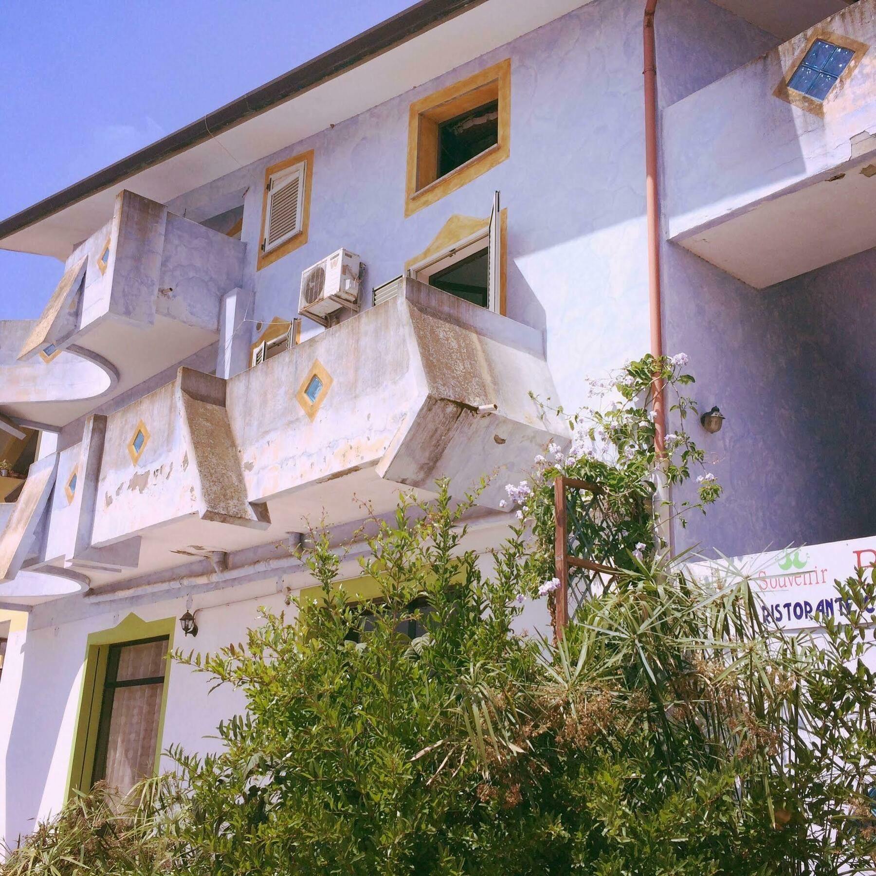 גונזה En Ville Bed And Breakfast מראה חיצוני תמונה
